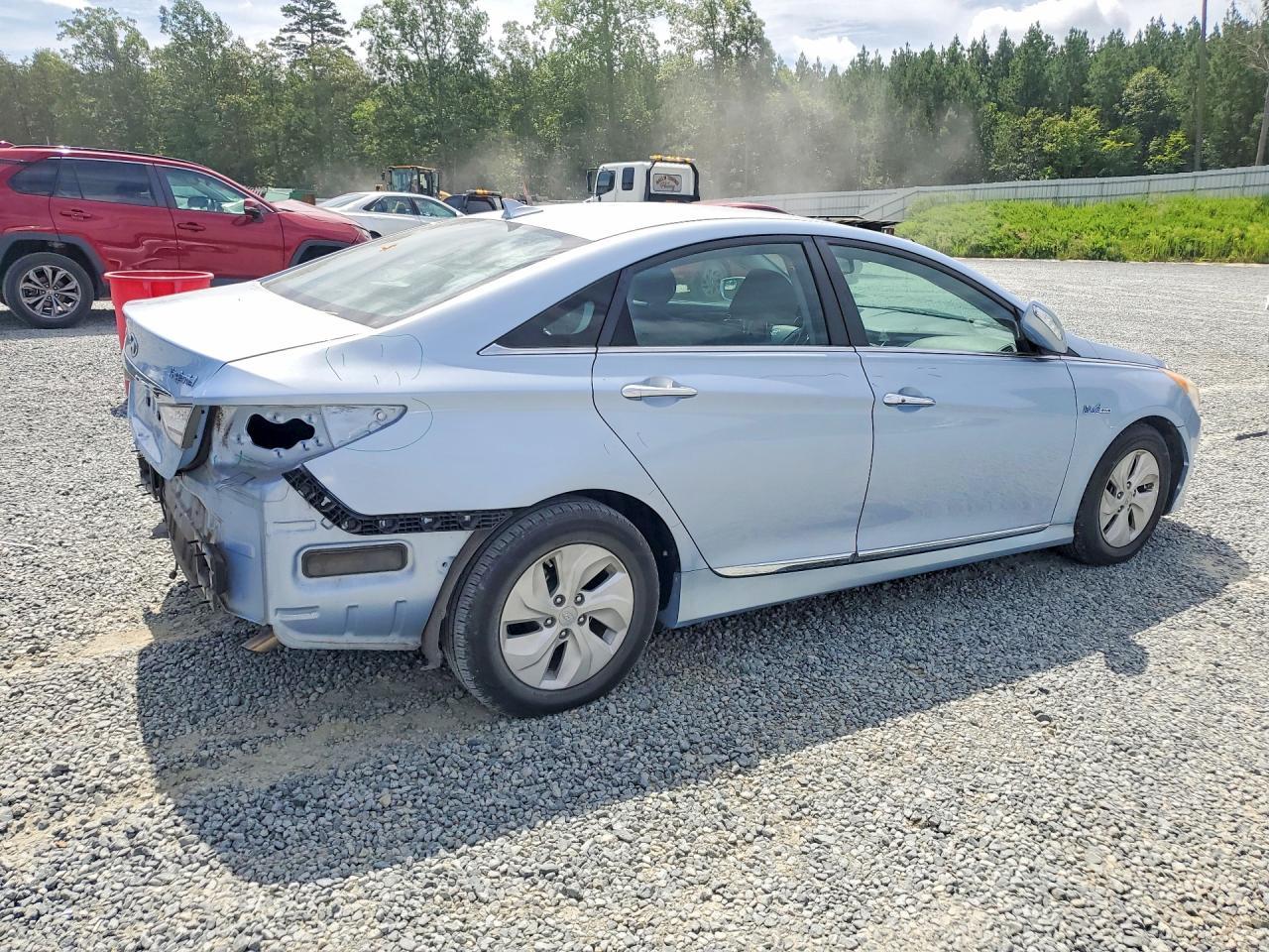 2014 Hyundai Sonata Hybrid - zdjęcie 3