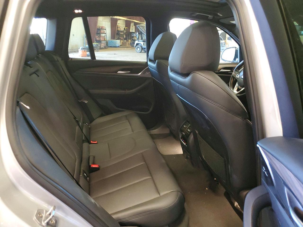 2018 BMW X3 xDrive30I - zdjęcie 11