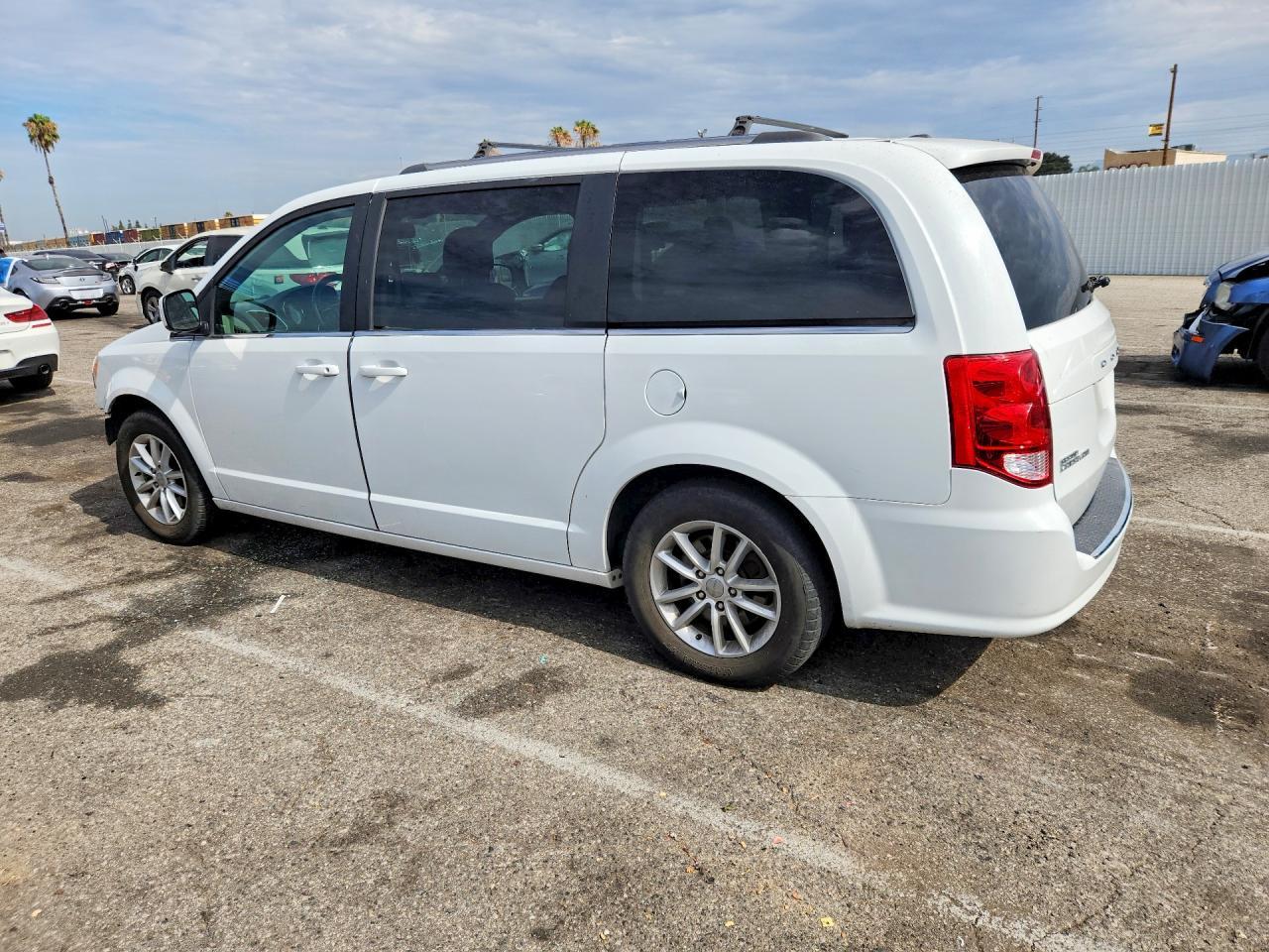 2019 Dodge Grand Caravan Sxt - zdjęcie 2