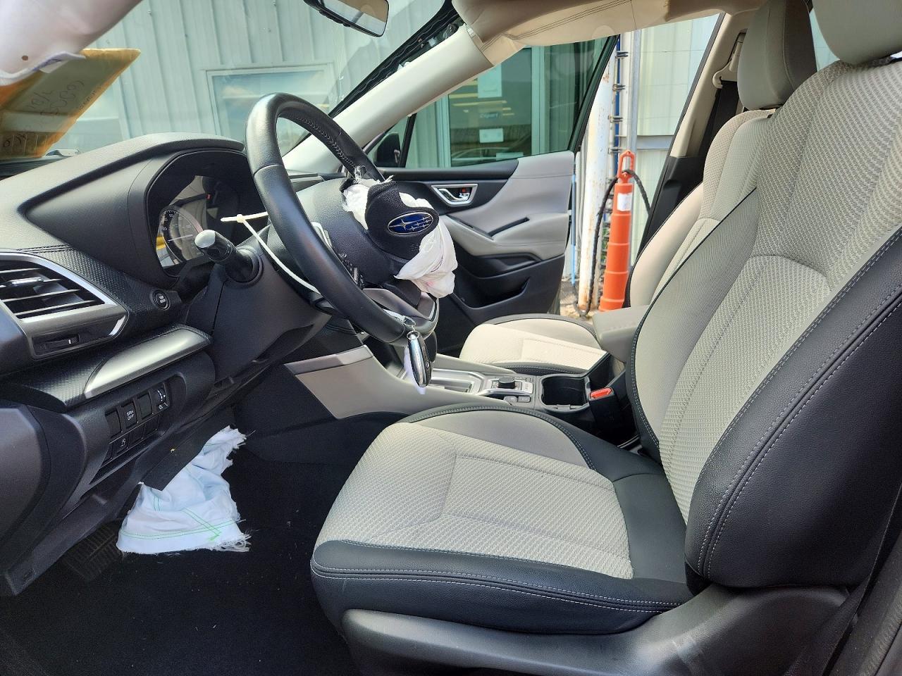 2023 Subaru Forester Premium - zdjęcie 7
