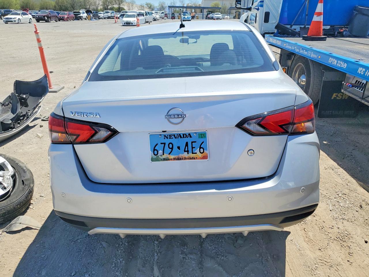 2025 Nissan Versa S - zdjęcie 11
