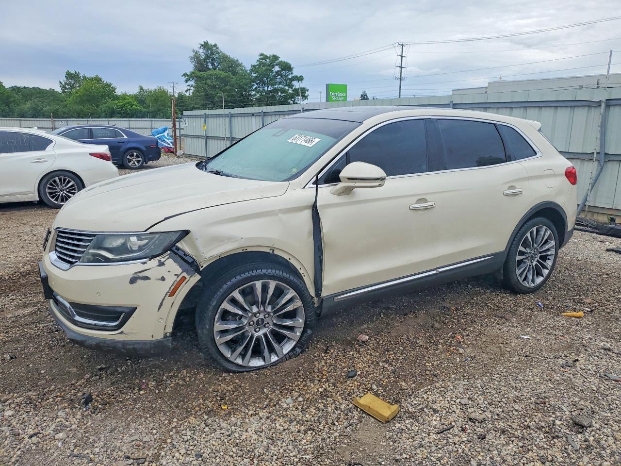 2016 Lincoln Mkx Reserve - zdjęcie główne