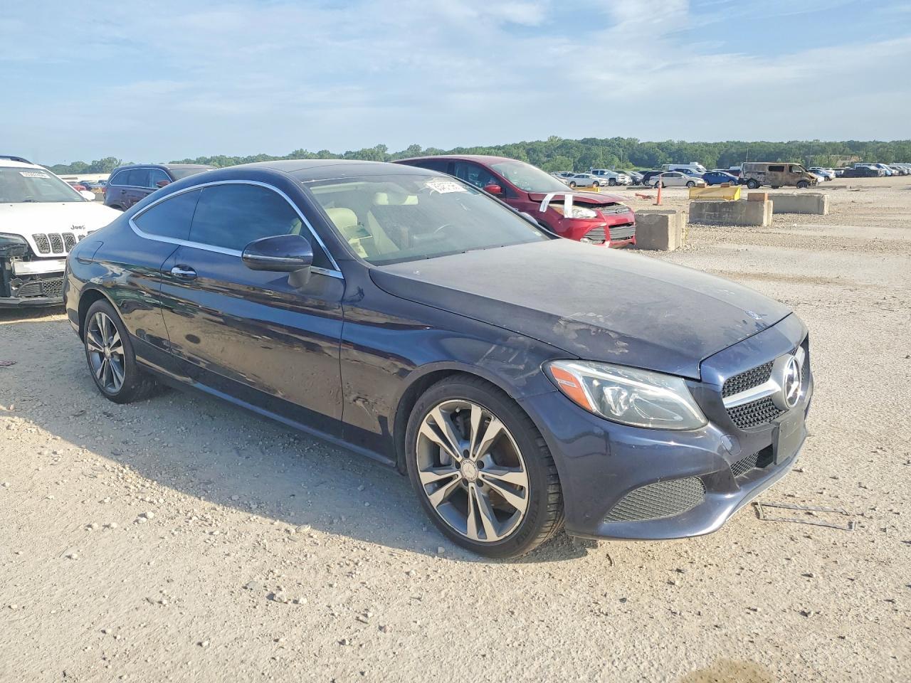 2017 Mercedes-Benz C 300 4Matic - zdjęcie 4