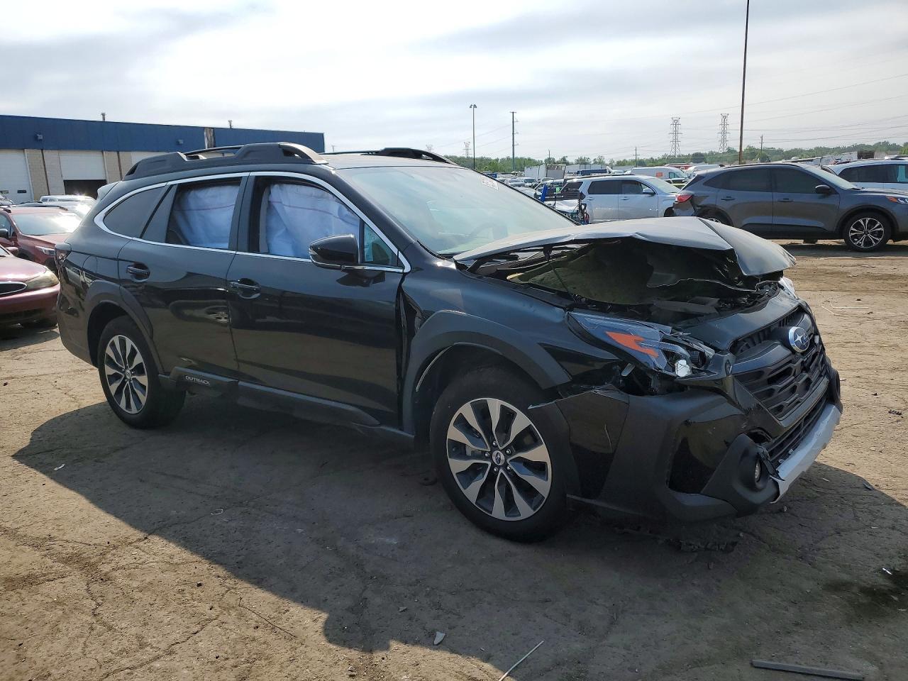 2025 Subaru Outback Limited - zdjęcie 4