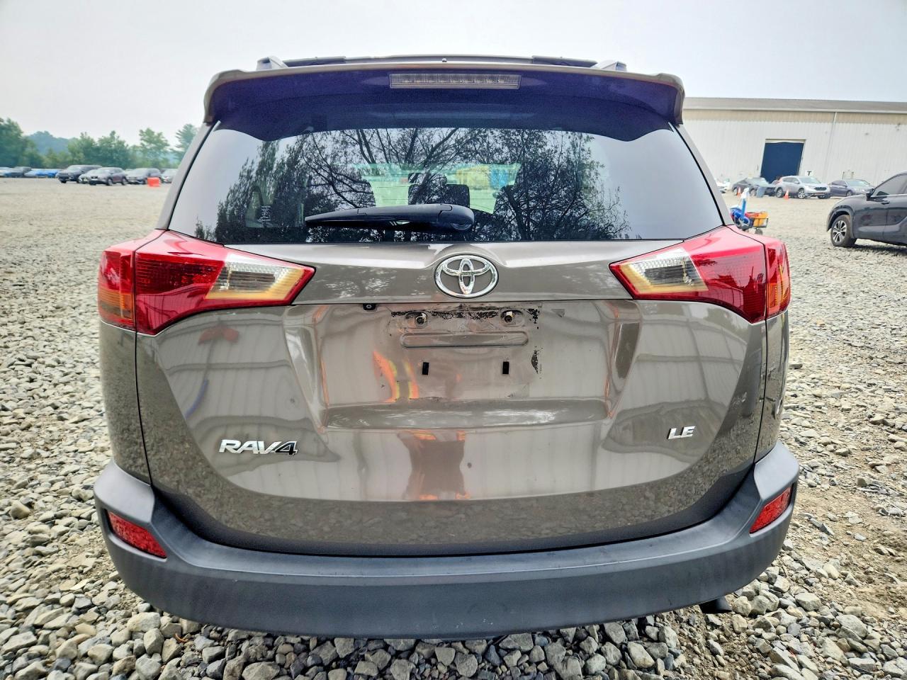 2015 Toyota Rav4 Le - zdjęcie 6