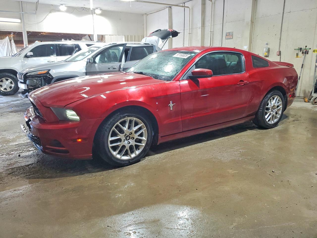 2014 Ford Mustang - zdjęcie główne
