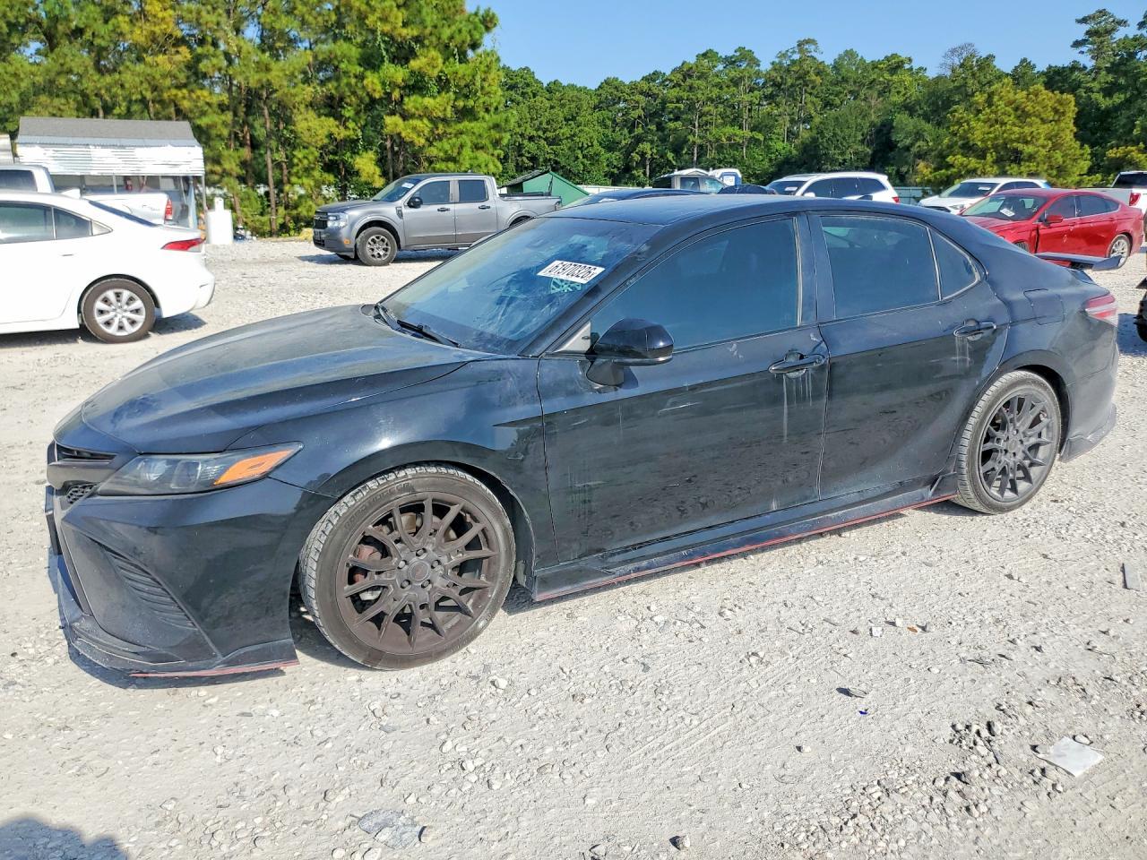 2020 Toyota Camry Trd - zdjęcie główne