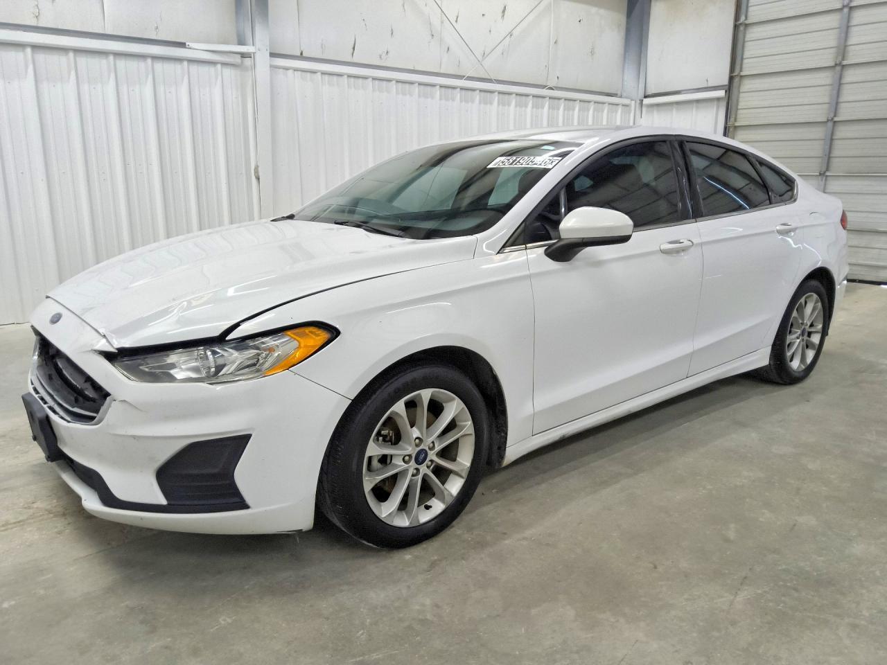 2020 Ford Fusion Se - zdjęcie główne