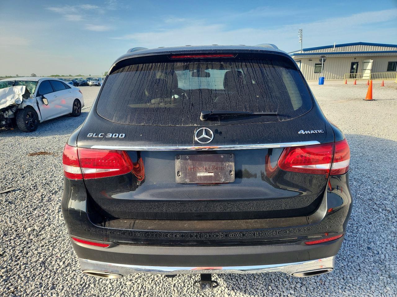 2019 Mercedes-Benz Glc 300 4Matic - zdjęcie 6