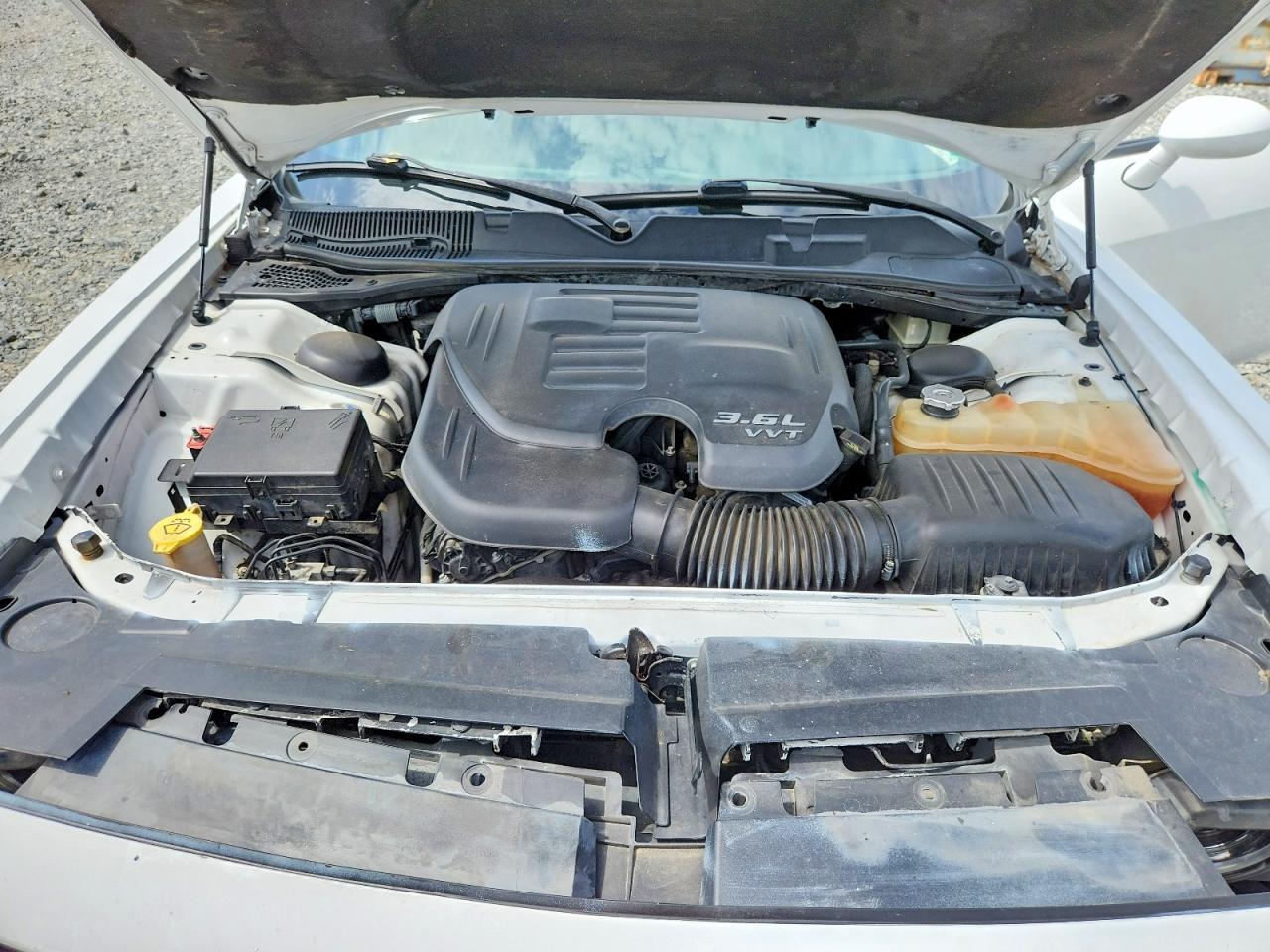 2016 Dodge Challenger Sxt - zdjęcie 11