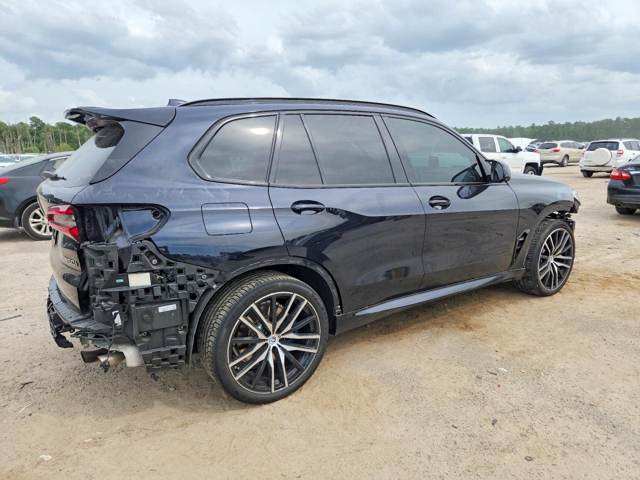2023 BMW X5 M50I - zdjęcie 3
