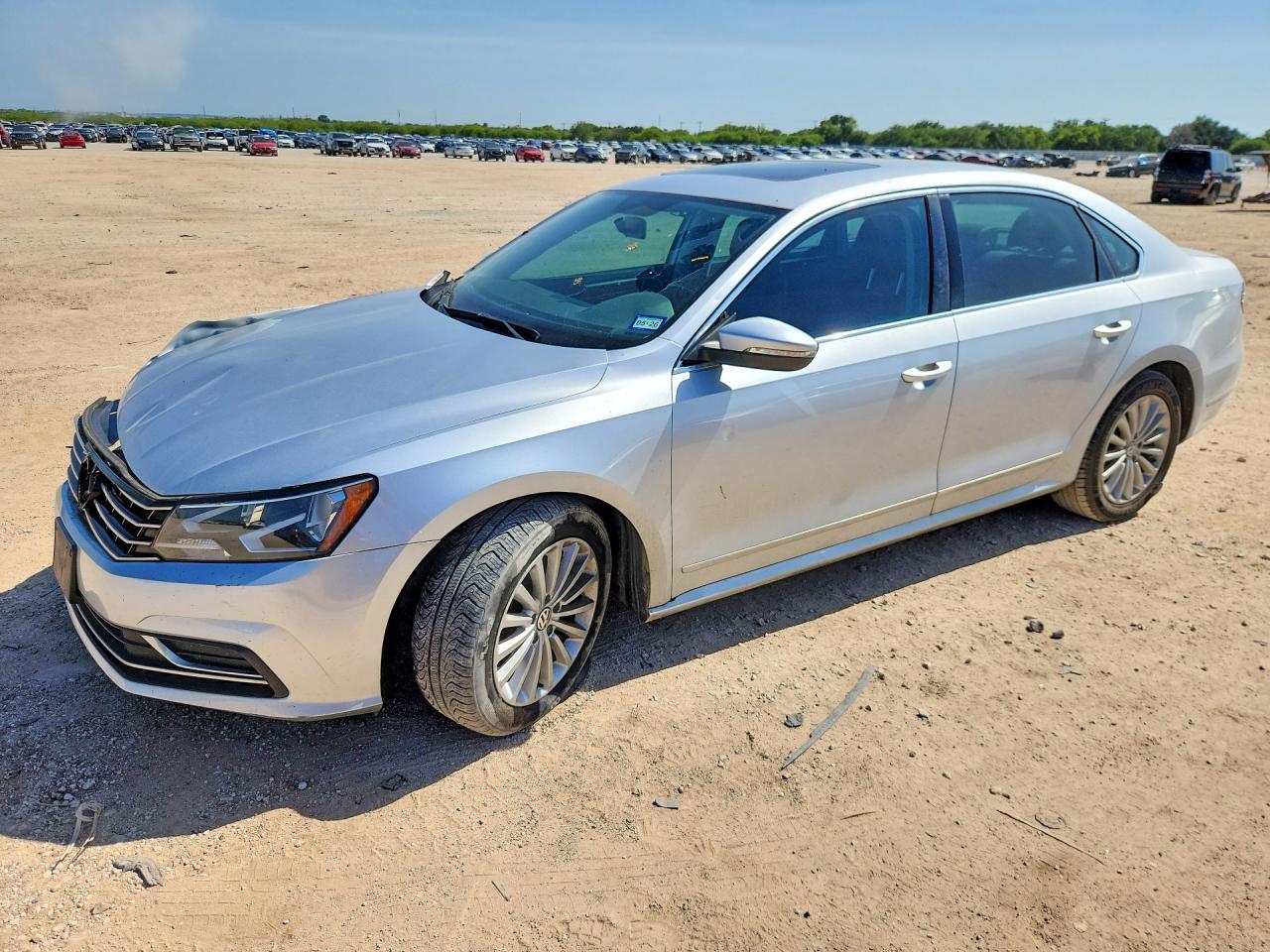 2017 Volkswagen Passat Se - zdjęcie główne