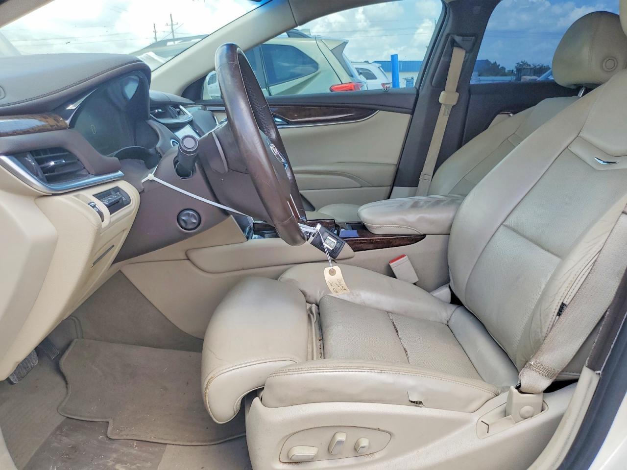 2013 Cadillac Xts - zdjęcie 7