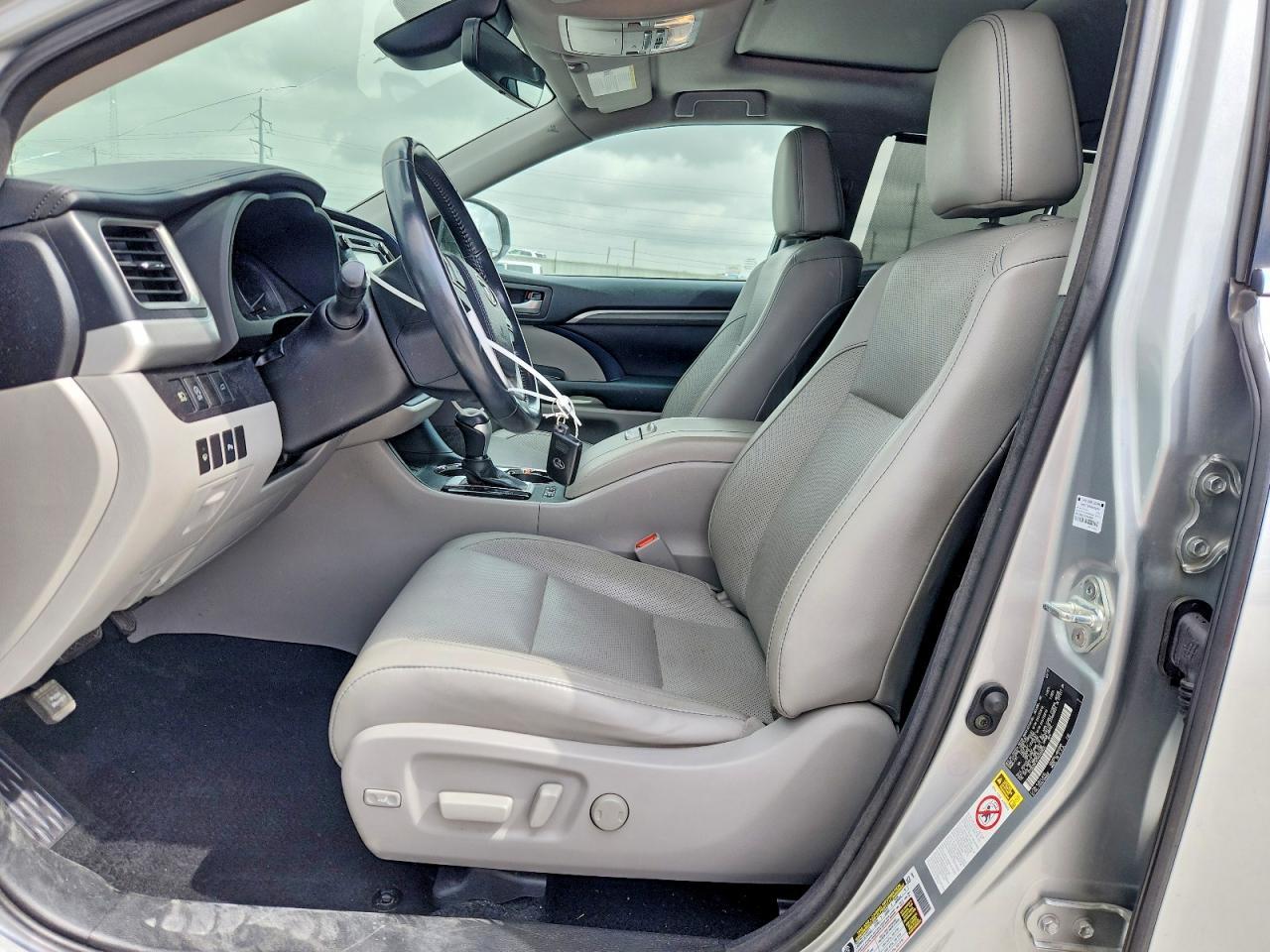 2017 Toyota Highlander Limited - zdjęcie 7