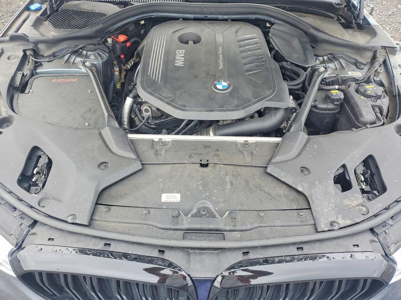 2018 BMW Seria 5 540i - zdjęcie 11