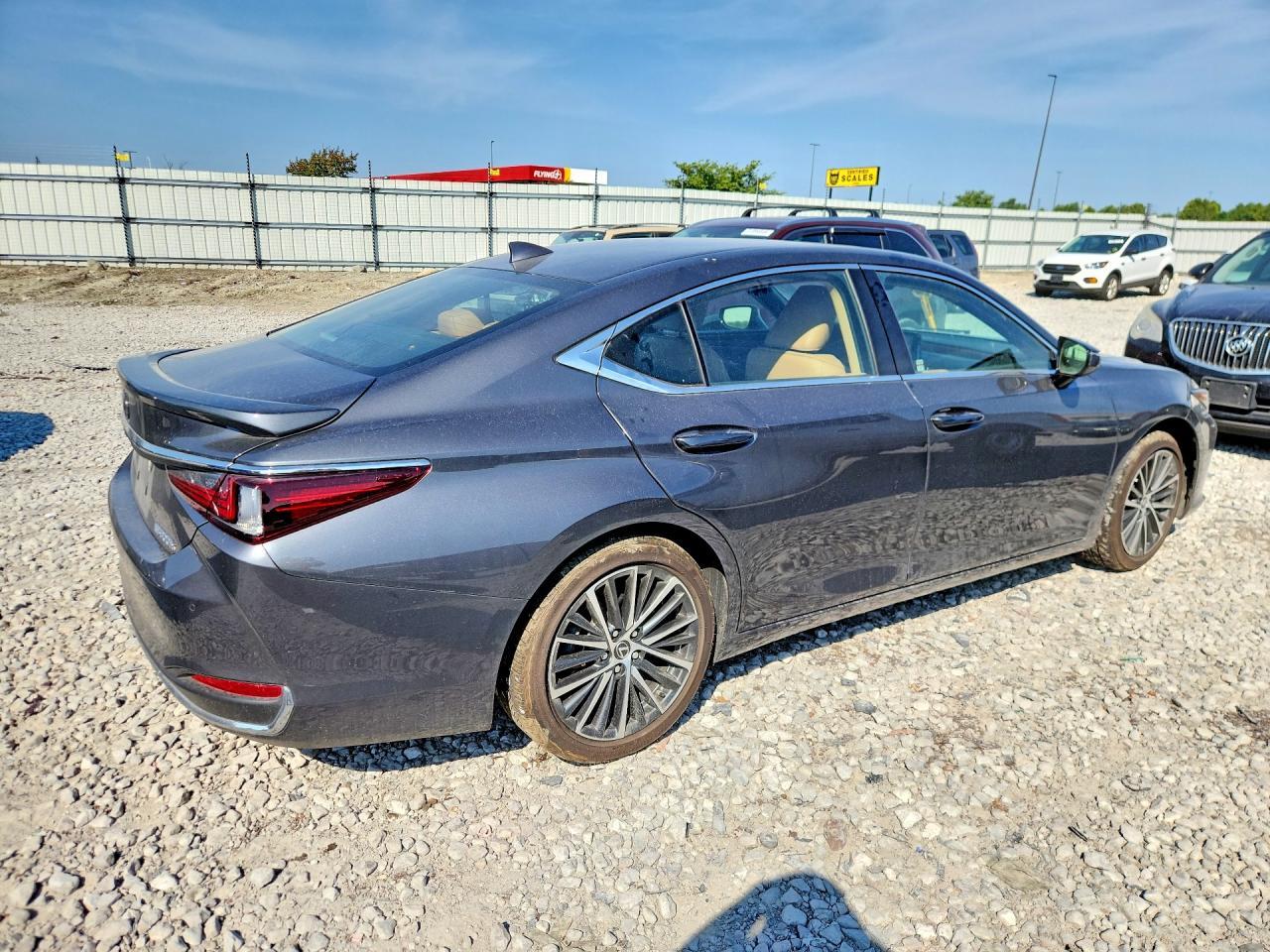 2024 Lexus Es 300H Base - zdjęcie 3