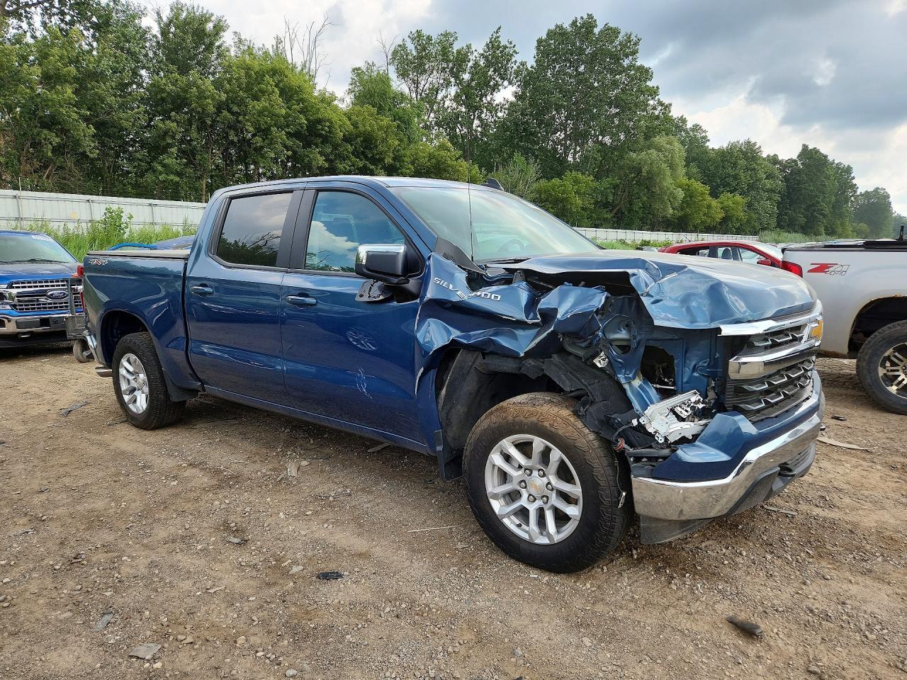 2024 Chevrolet Silverado K1500 Lt-L - zdjęcie 4