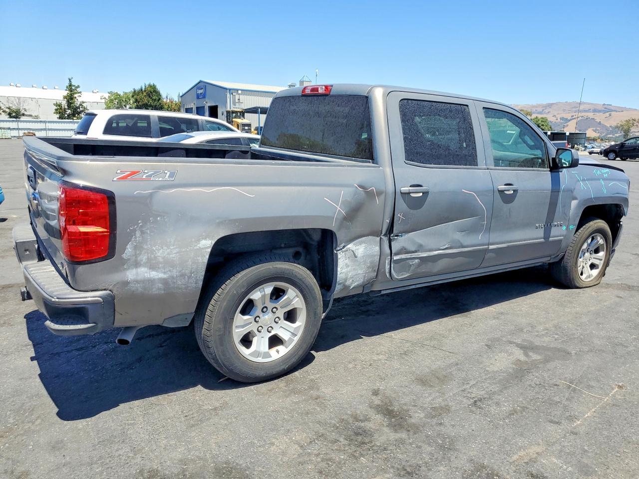 2017 Chevrolet Silverado K1500 Lt - zdjęcie 3
