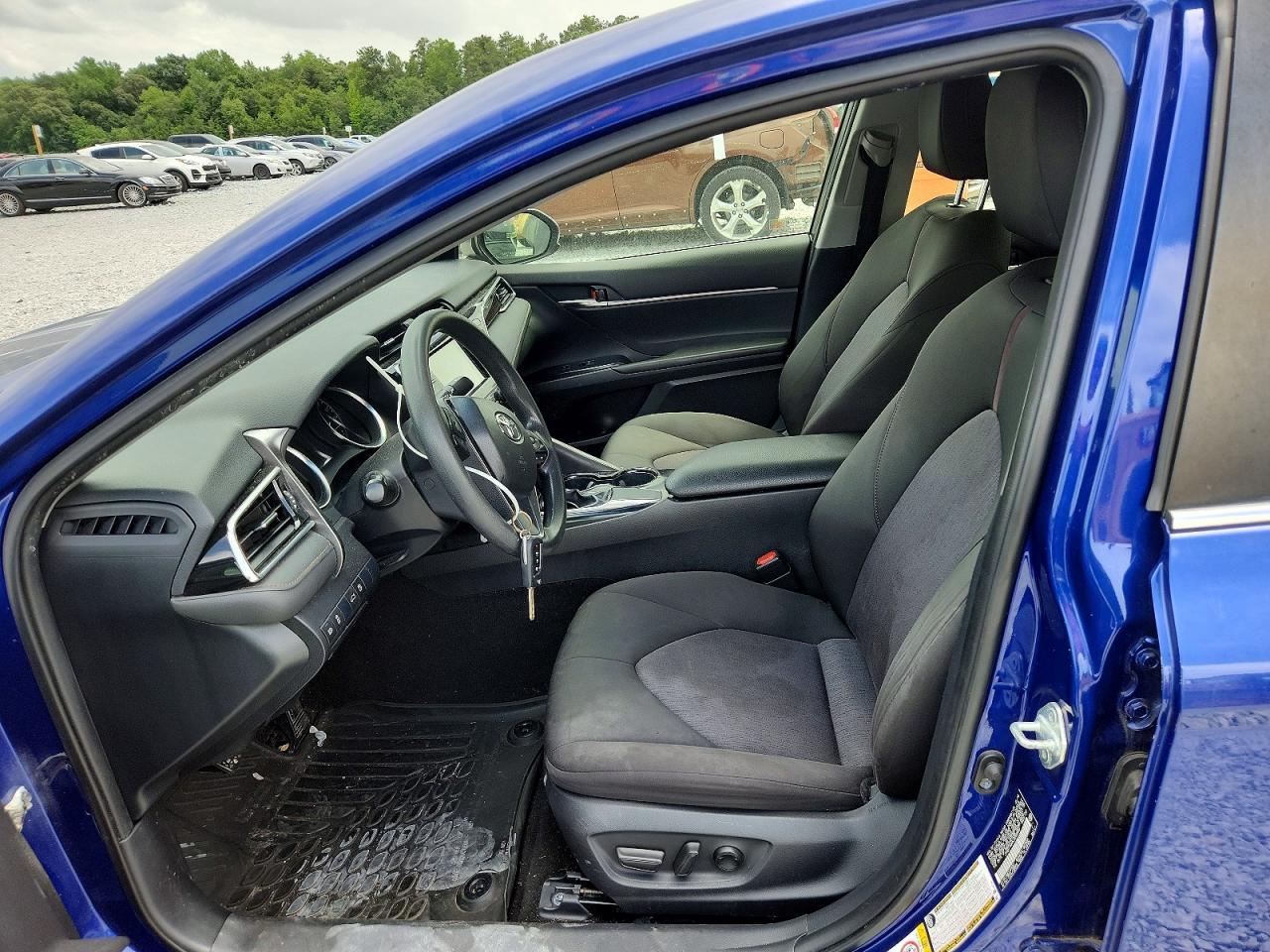 2018 Toyota Camry Le - zdjęcie 7