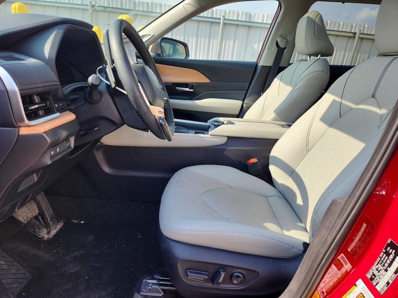 2026 Toyota Grand Highlander Platinum - zdjęcie 7