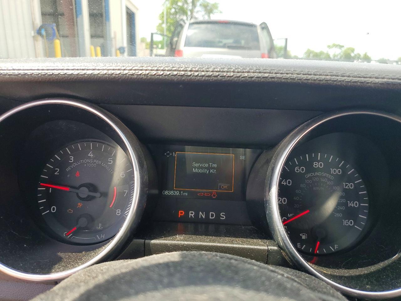 2018 Ford Mustang - zdjęcie 9