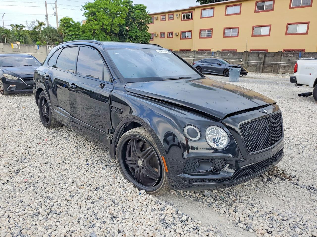 2017 Bentley Bentayga - zdjęcie 4
