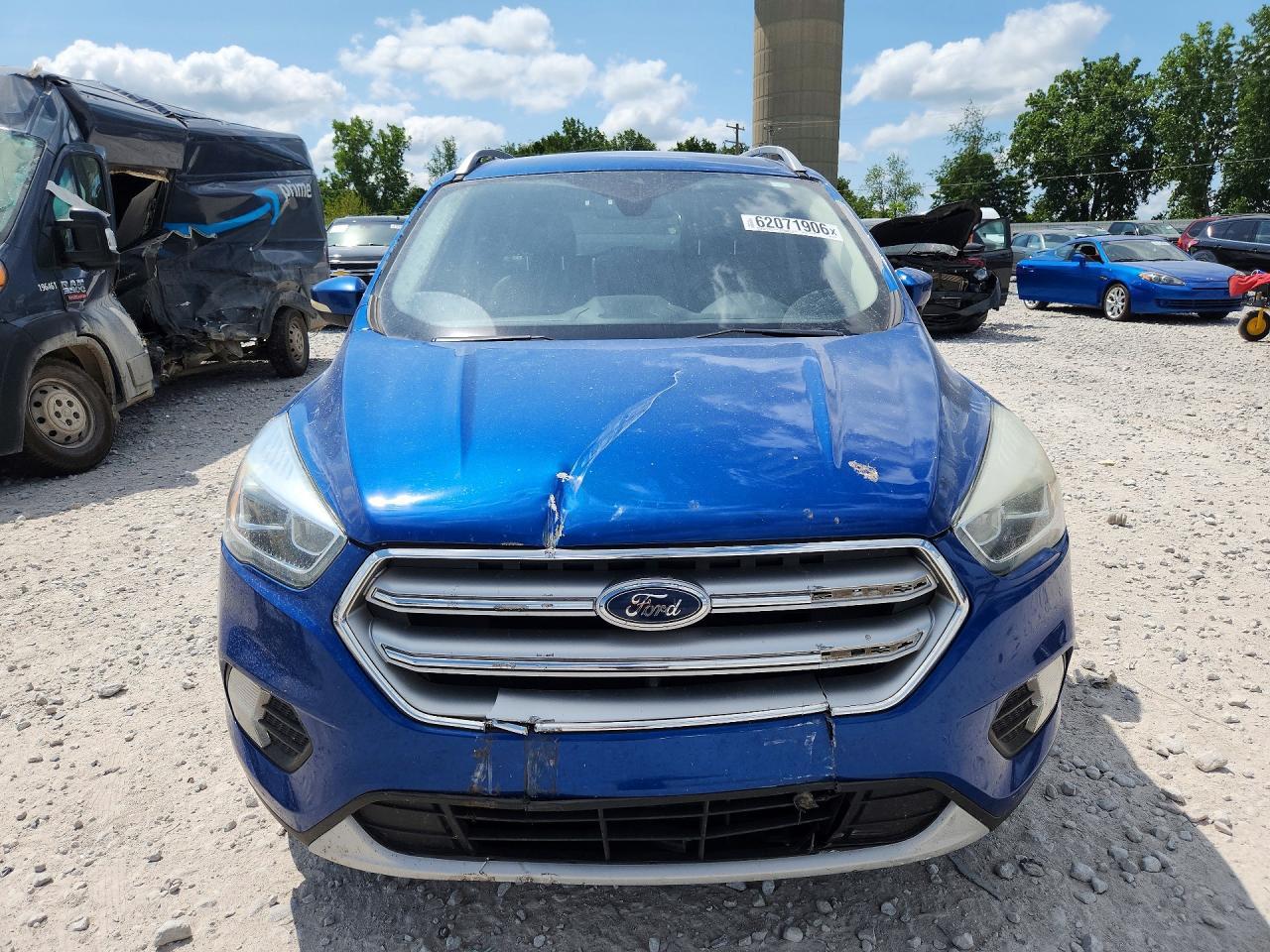 2017 Ford Escape Titanium - zdjęcie 5