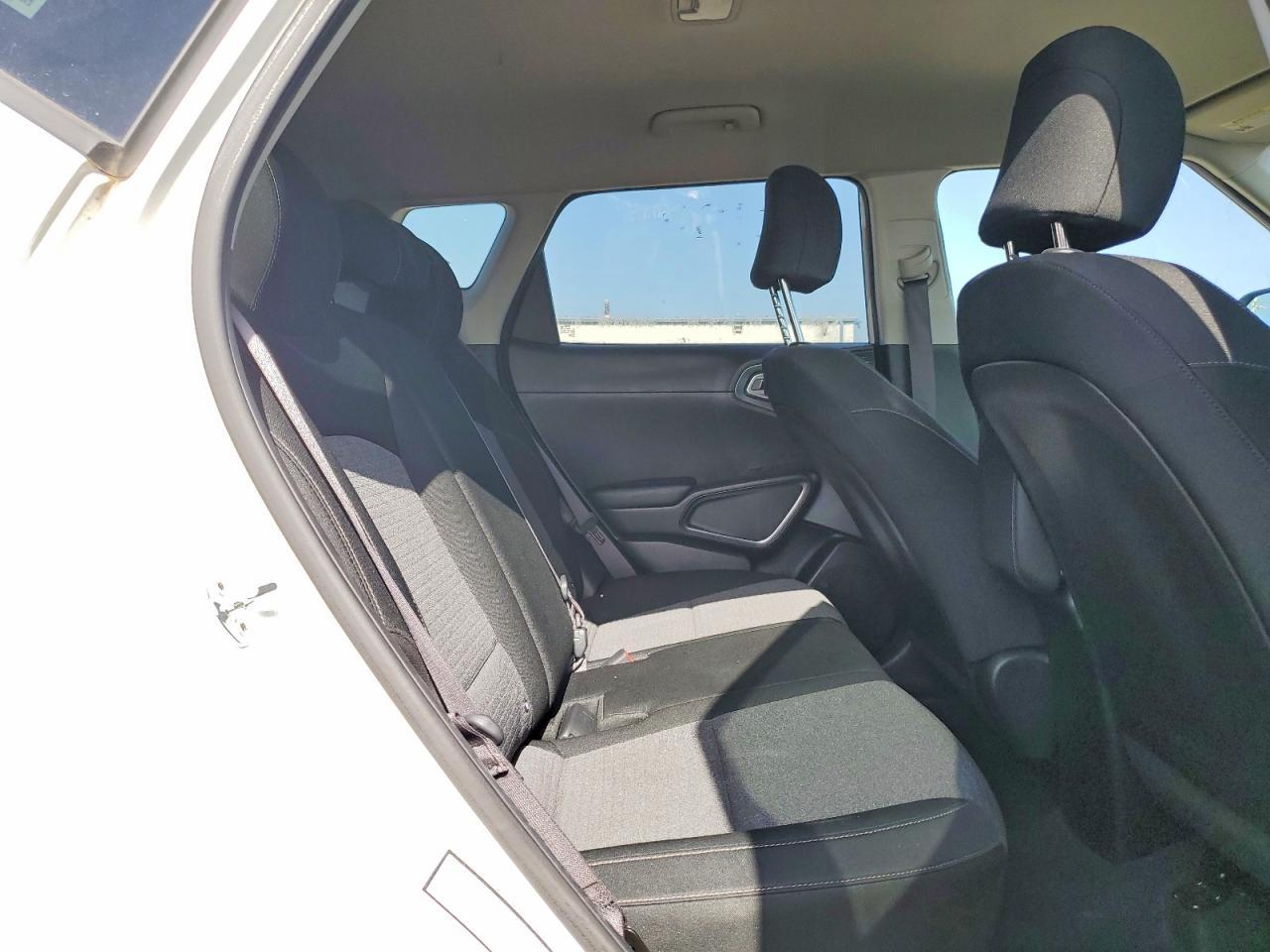 2021 Kia Soul S - zdjęcie 10