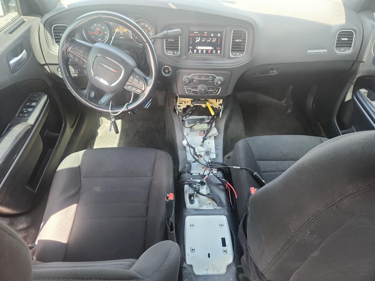 2021 Dodge Charger Police - zdjęcie 8