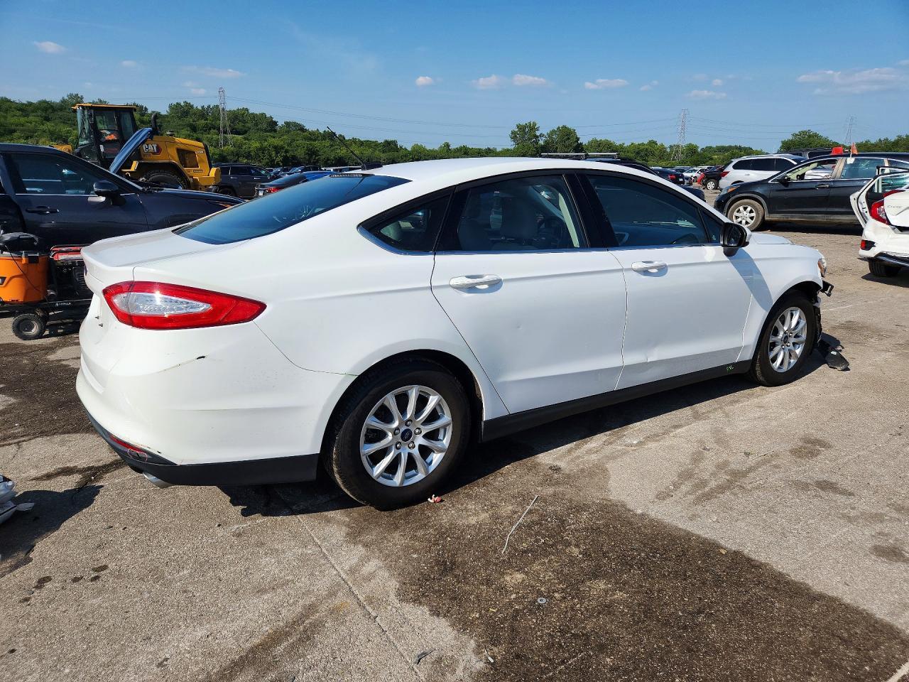 2016 Ford Fusion S - zdjęcie 3