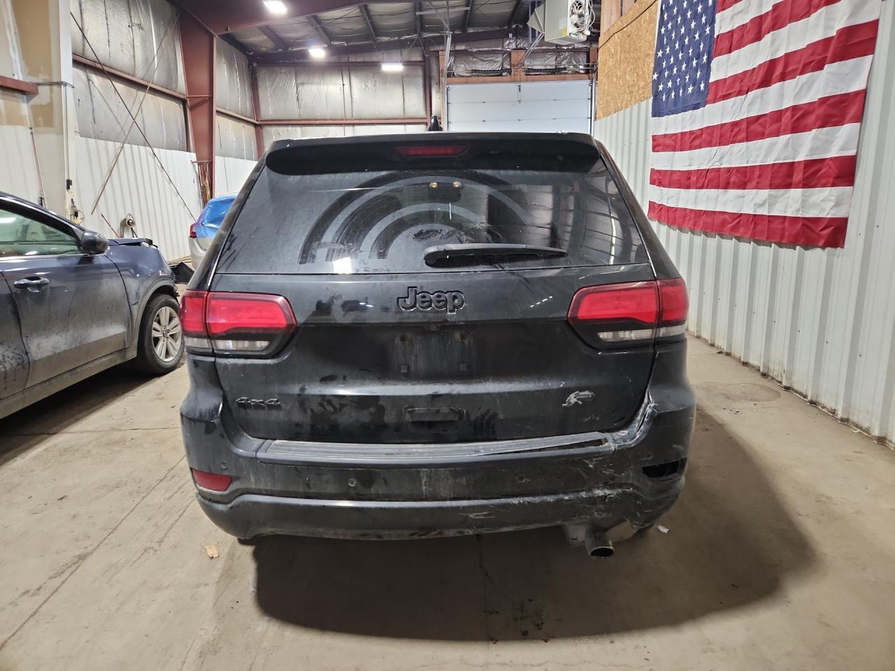 2020 Jeep Grand Cherokee Laredo - zdjęcie 6