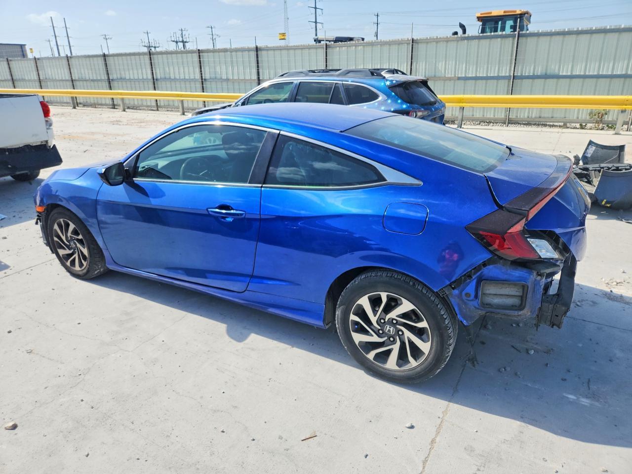 2019 Honda Civic Lx - zdjęcie 2