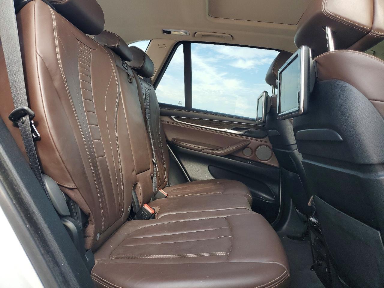 2016 BMW X5 xDrive35I - zdjęcie 11