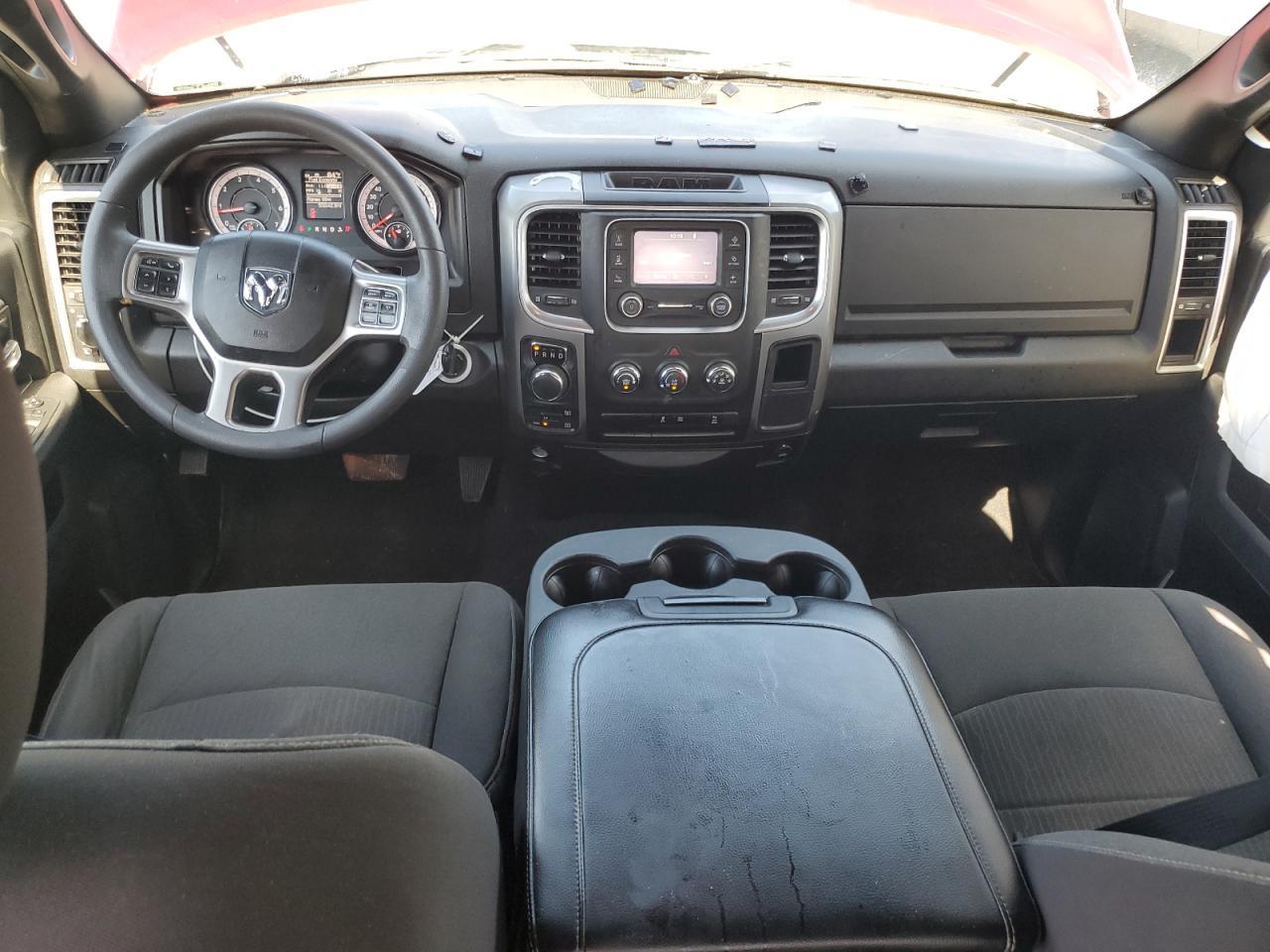 2024 Ram 1500 Classic Slt - zdjęcie 8