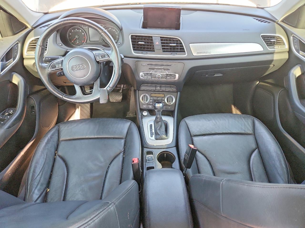 2015 Audi Q3 Premium Plus - zdjęcie 8