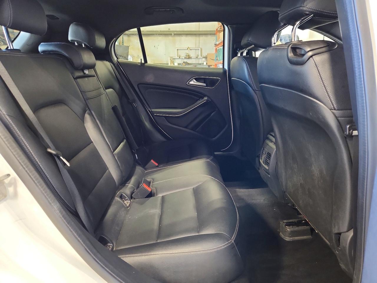 2020 Mercedes-Benz Gla 250 4Matic - zdjęcie 11