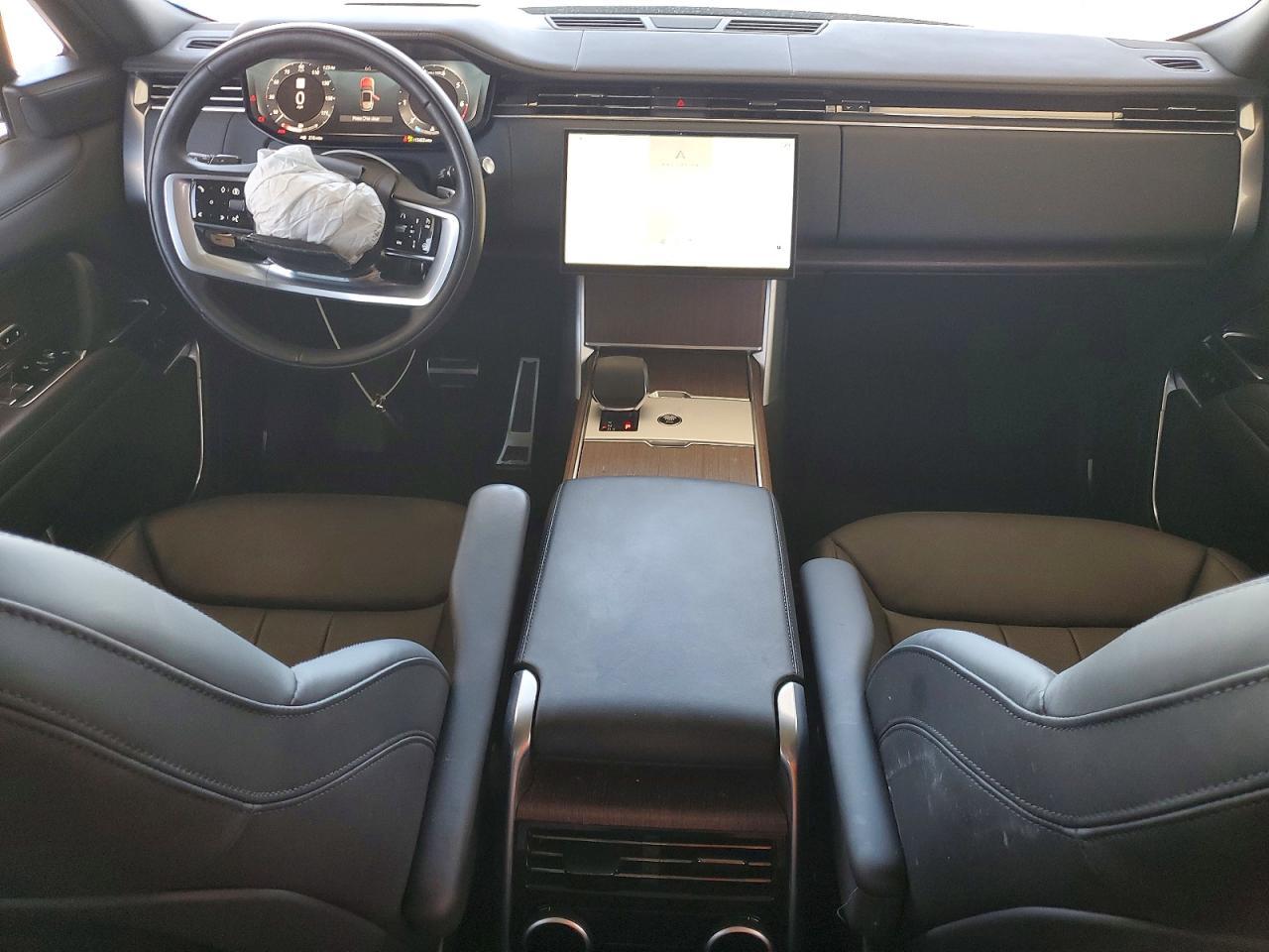 2025 Land Rover Range Rover Se - zdjęcie 8