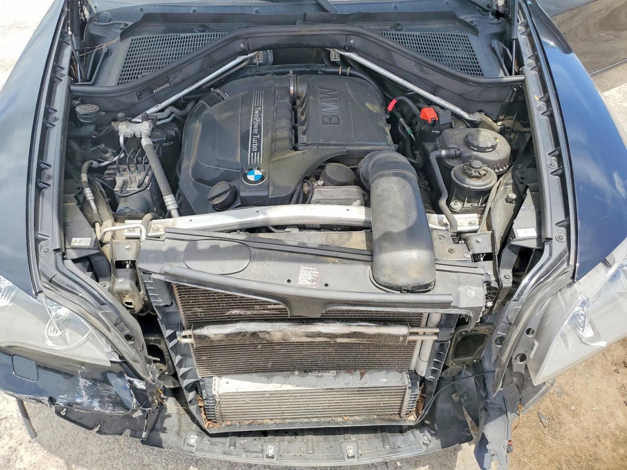 2013 BMW X5 xDrive35I - zdjęcie 12