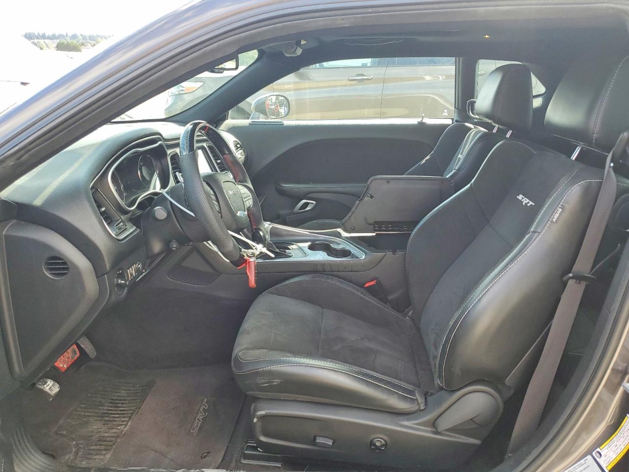 2016 Dodge Challenger Srt 392 - zdjęcie 7