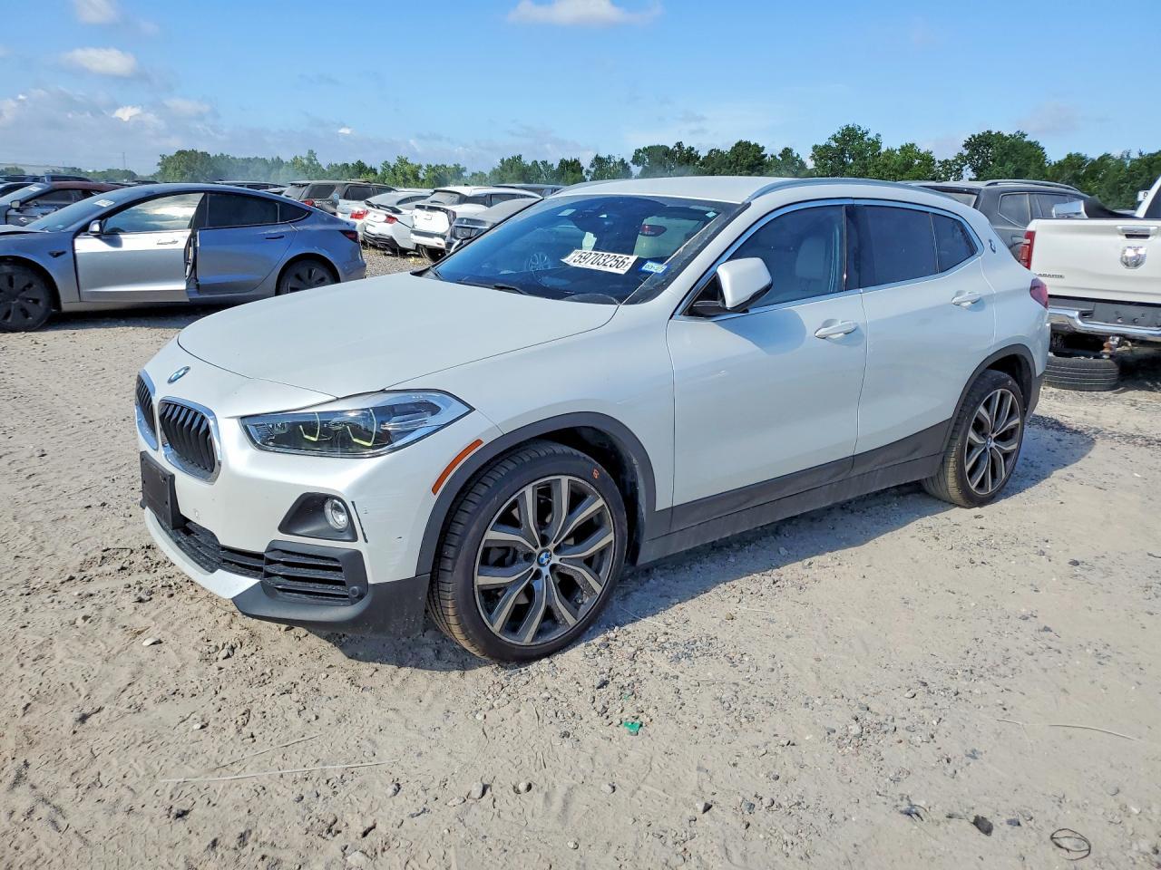 2020 BMW X2 xDrive28I - zdjęcie główne