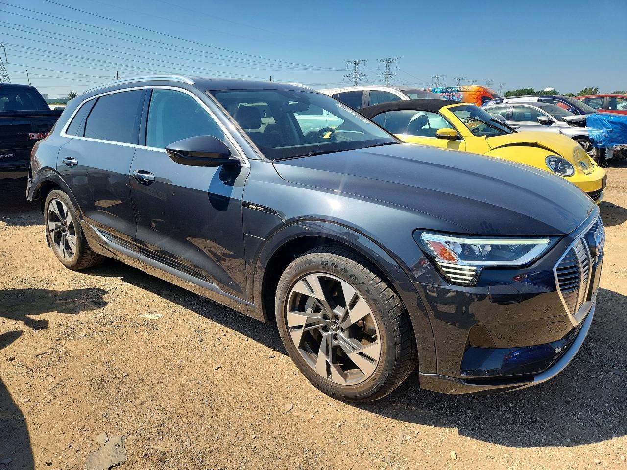 2021 Audi E-Tron Premium - zdjęcie 4