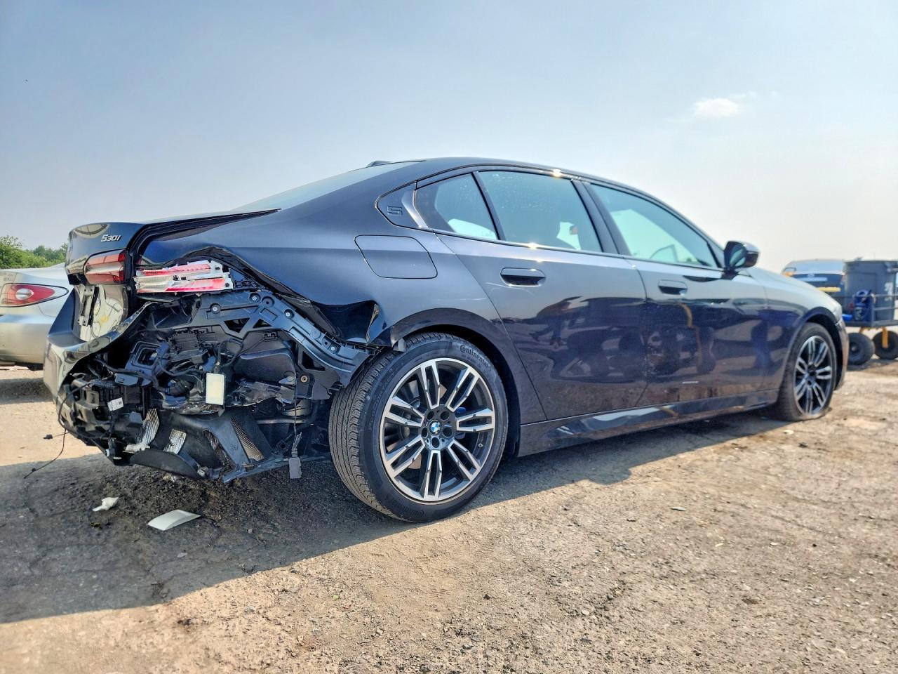 2025 BMW Seria 5 530i - zdjęcie 3