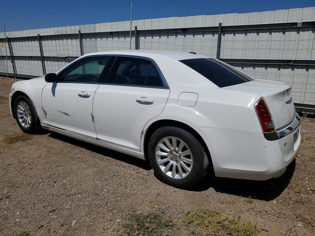 2013 Chrysler 300 - zdjęcie 2