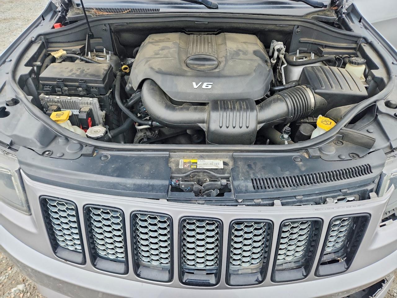 2014 Jeep Grand Cherokee Laredo - zdjęcie 12
