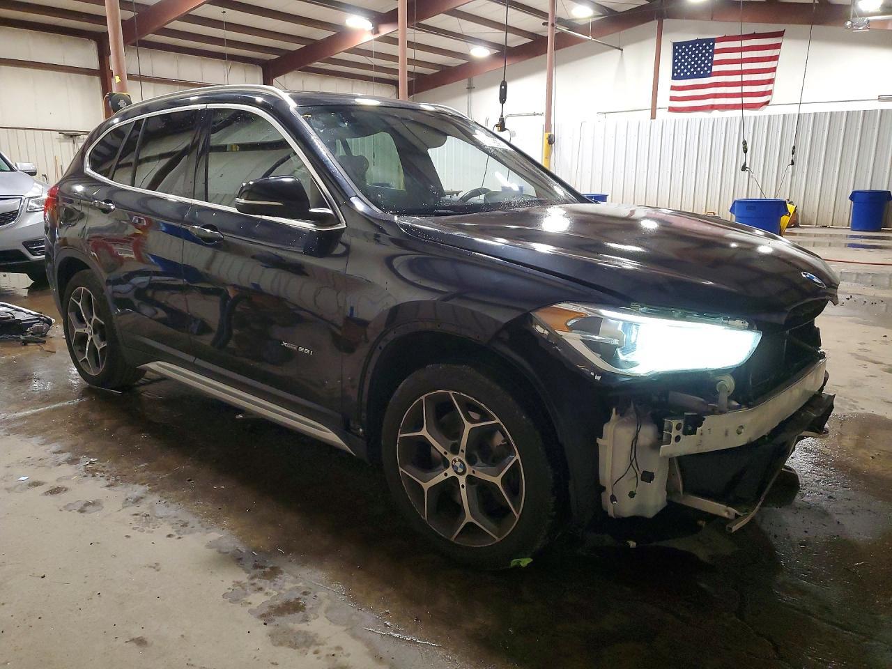 2016 BMW X1 xDrive28I - zdjęcie 4