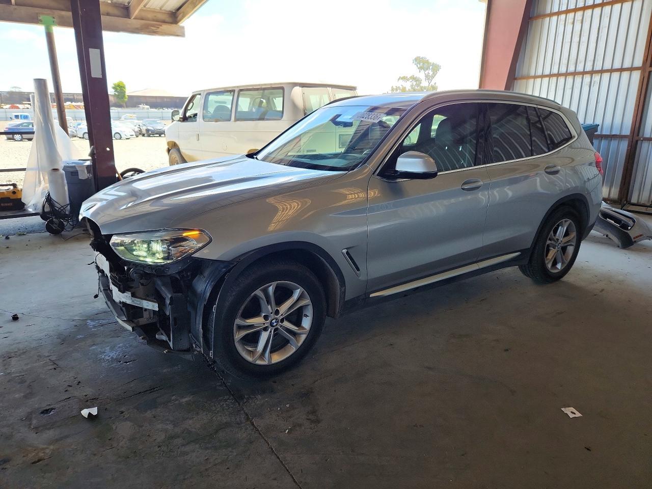 2018 BMW X3 xDrive30I - zdjęcie główne
