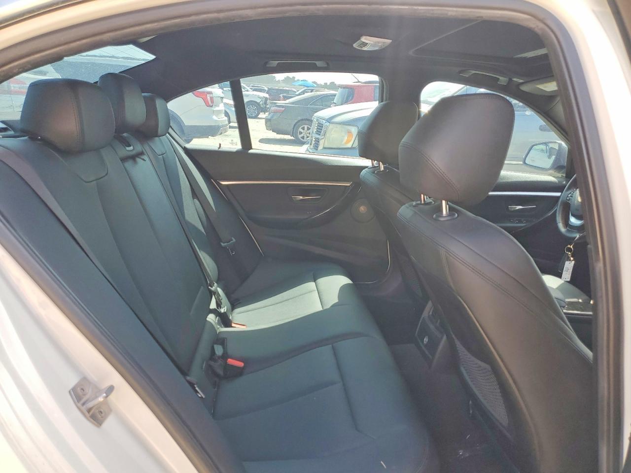 2017 BMW 328 D - zdjęcie 10