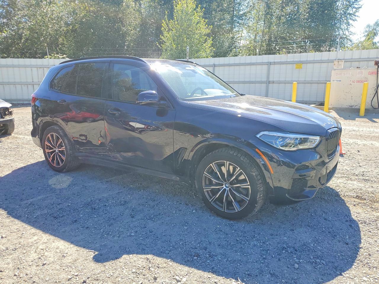 2022 BMW X5 xDrive45E - zdjęcie 4