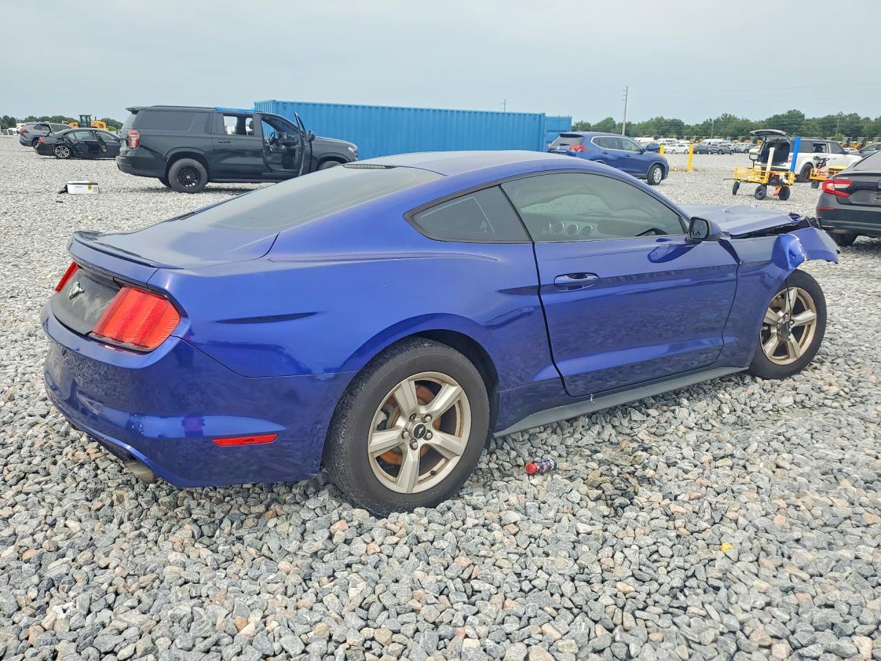 2015 Ford Mustang - zdjęcie 3
