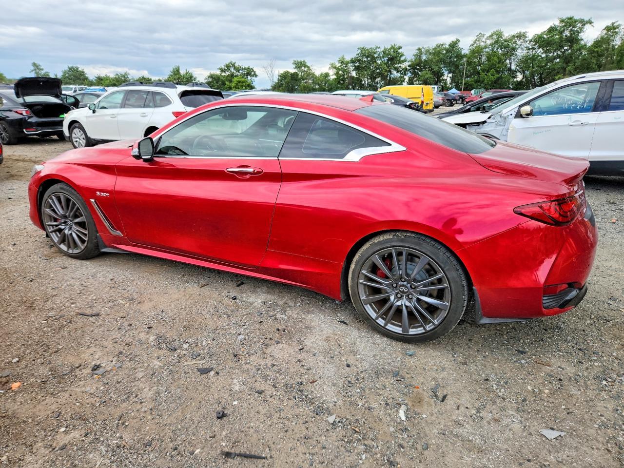 2017 Infiniti Q60 Red Sport 400 - zdjęcie 2